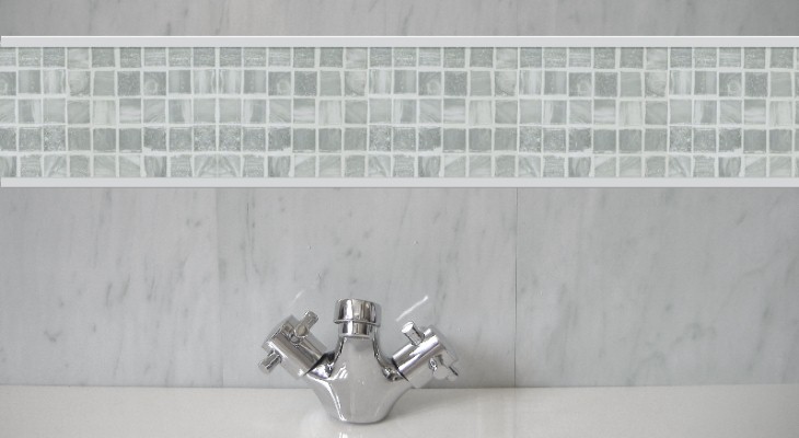 Mosaic Wall Tile Borders The Bathroom, Mosaic Tile Border In Shower